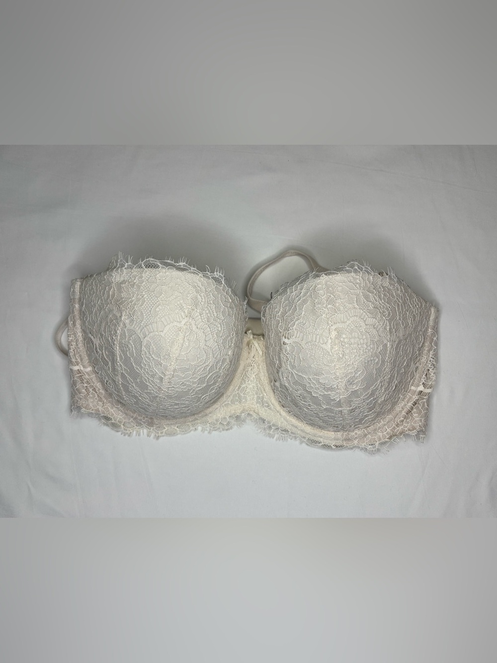 Victoria's Secret Ivory Lace Strapless Bra